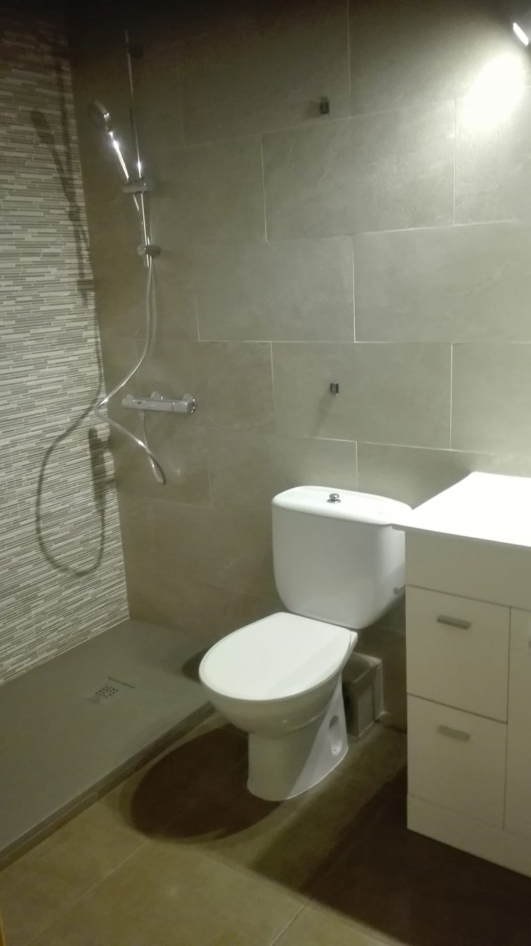 Reforma integral para cuarto de baño